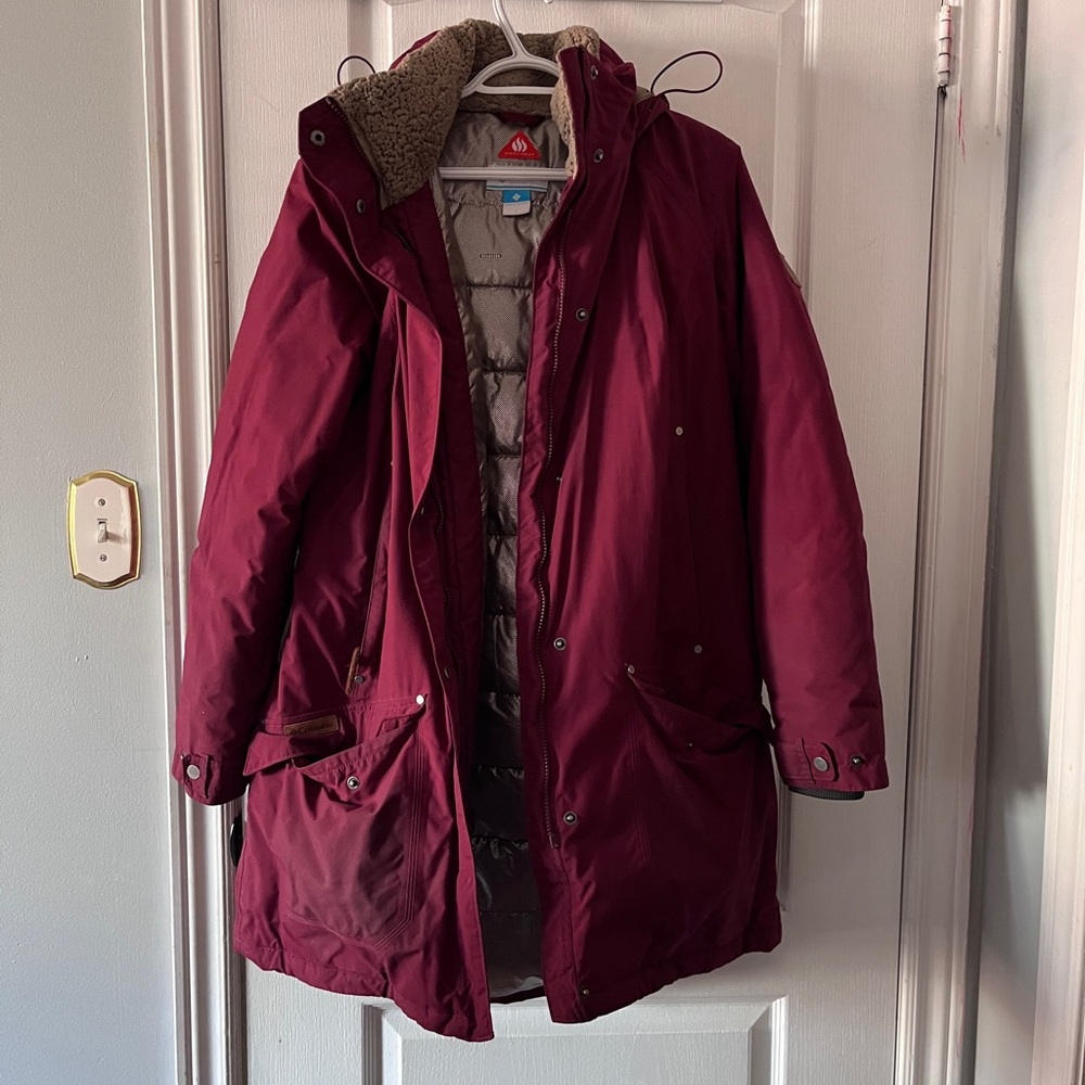 Maroon Columbia Parka Omni Heat